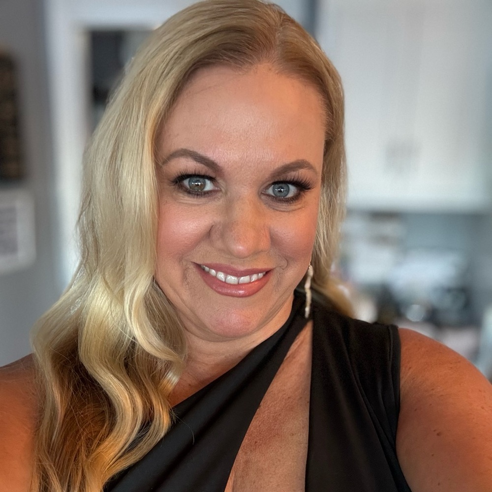 Meet your Posher, Angie